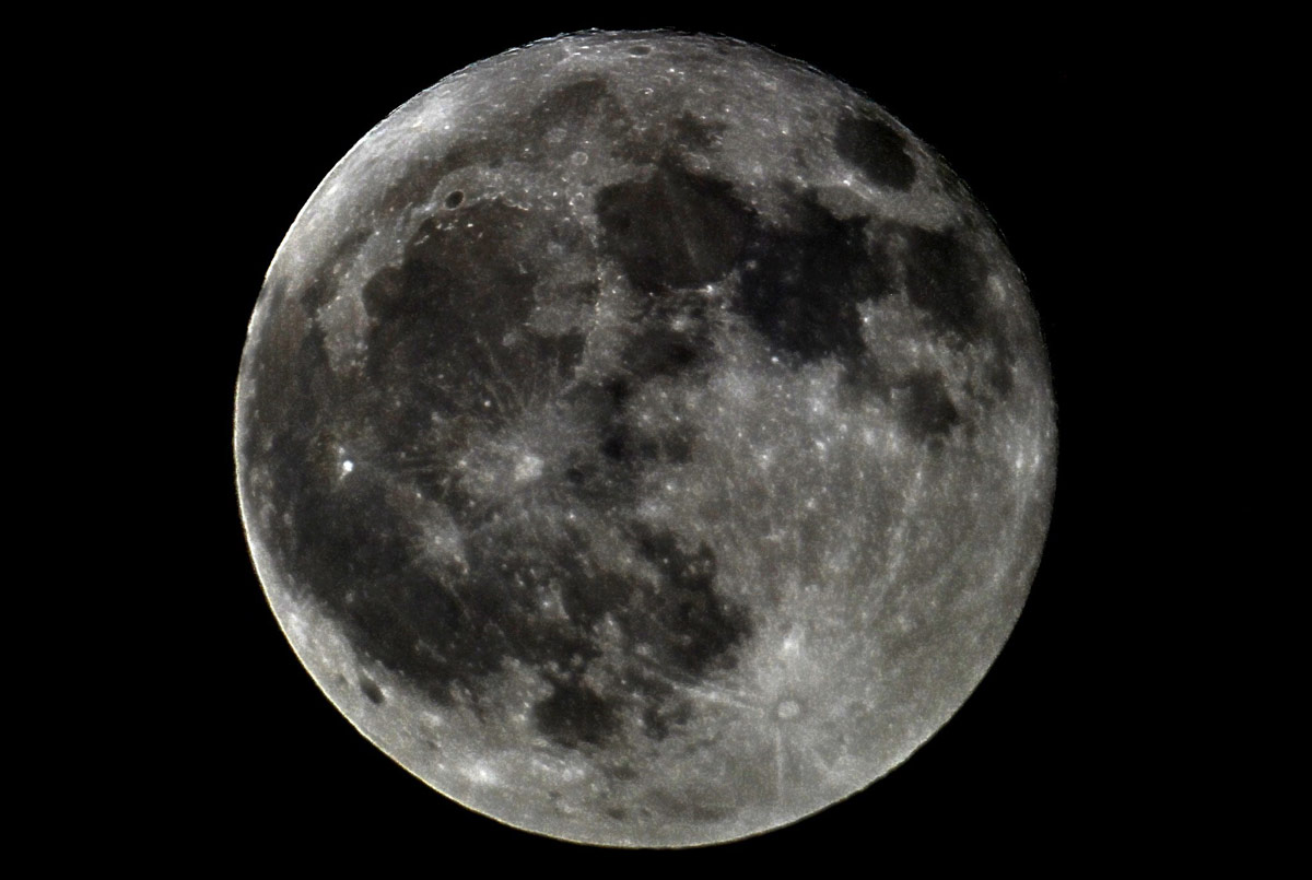 'Pink' Full Moon Brings Lunar Eclipse Thursday